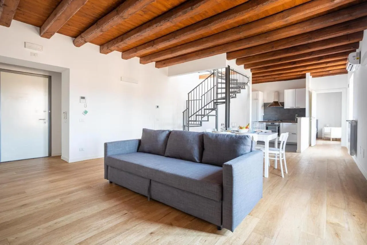 Casa Azzurra - Palazzo Del Buonpastore Palermo Apartamento